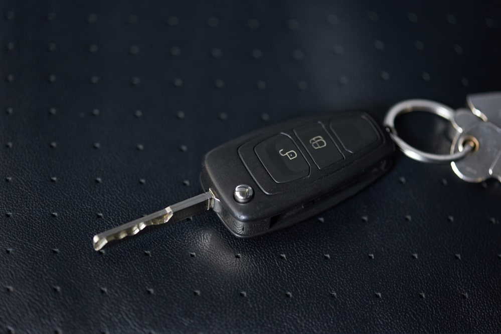 what is the cost of a replacement car key